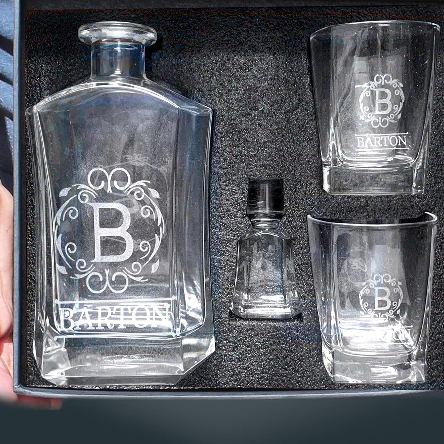 Personalized Whiskey Decanter Set | Custom Engraved 25 oz, 750ml Liquor Decanter w/Whiskey Glasses Set