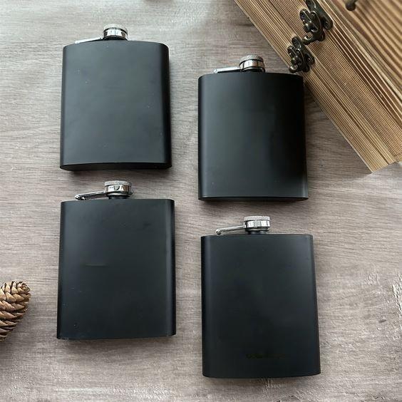 3oz Garter Belt Flask with Picture of the Bride and Groom Flasks.com 3oz Garter Belt Flask with Picture of the Bride and Groom Flasks.com